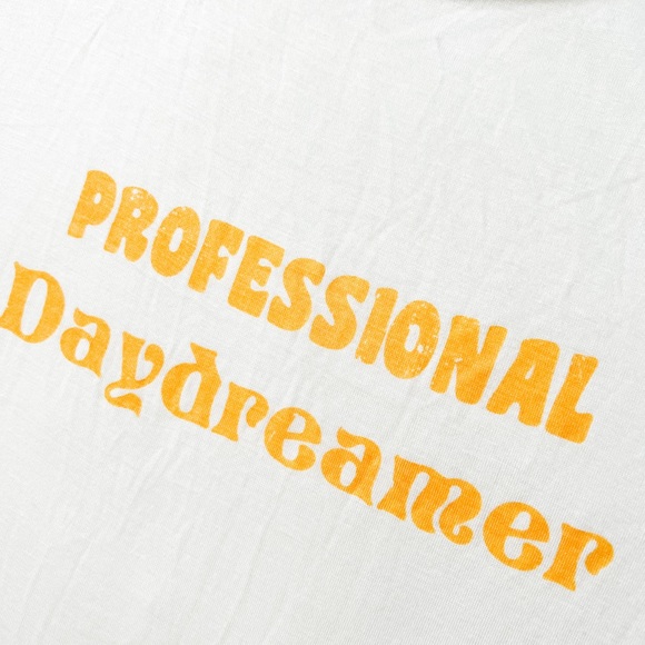 NWT- SUGARHIGH Professional Daydreamer Graphic Tee Shirt - Picture 4 of 8